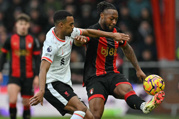 边路突破 边路突破