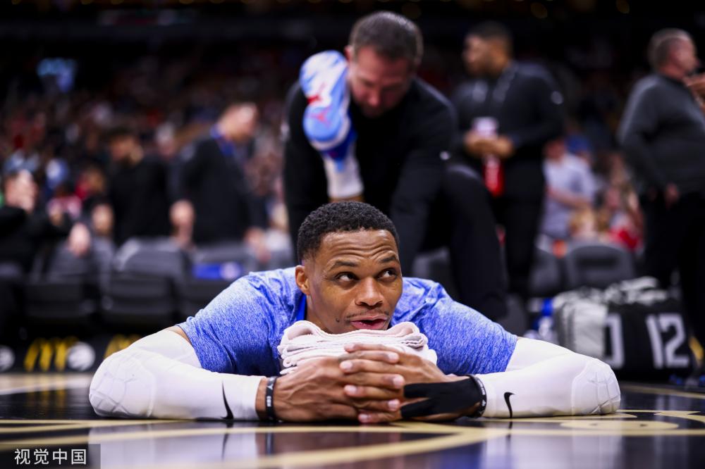 些偶像的影 些偶像的影